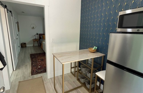 Orange Park Apartment | Beautiful Studio with Kitchenette close to Mayo Clinic JAX