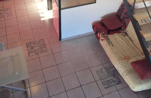 Velaux Apartment | Beautiful studio with pool near Aix-en-Provence
