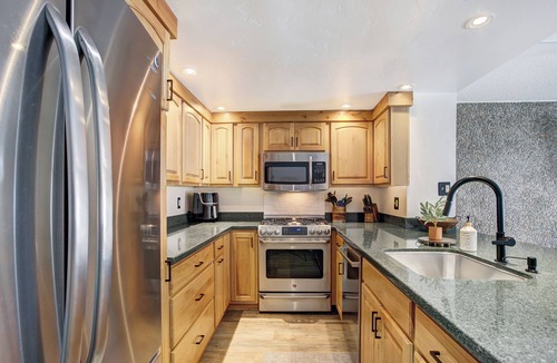 Breckenridge Condo | Beautiful Three Bedroom, Four Bathroom Townhome