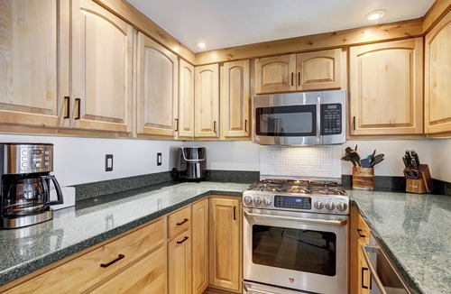 Breckenridge Condo | Beautiful Three Bedroom, Four Bathroom Townhome