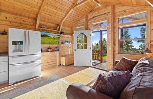 Florence House | Beautiful tiny house retreat close to Missoula