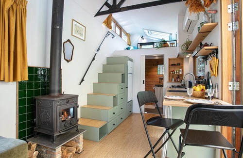 Uden House | Beautiful tiny house with hottub in the woods