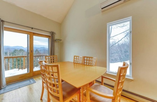 Carroll County House | Beautiful townhome w/mountain views from the deck, near skiing