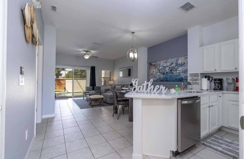 Campbell House | Beautiful Townhouse In Bella Vida Resort!