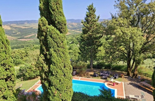 Il Poggio Villa | Beautiful Tuscan Villa Near Florence