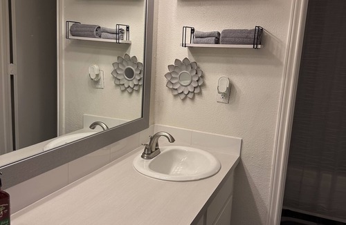 Briarforest Apartment | Beautiful Two Bed & Bath Apartment Memorial Houston