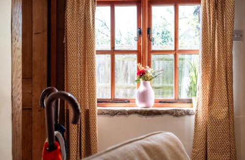 Wallingford House | Beautiful Two Bedroom Cottage in Oxfordshire