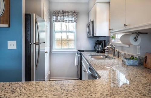 Branson Condo | Beautiful Updated 2-bedroom condo- Holiday Hills Resort Branson-family amenities