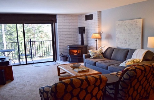 Alpine Meadows Condo | Beautiful, Upgraded Lake Tahoe Condo at the base of Palisades Alpine Meadows