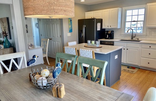 Colington House | Beautiful vacation home in Kill Devil Hills. Enjoy the ocean and the sound.