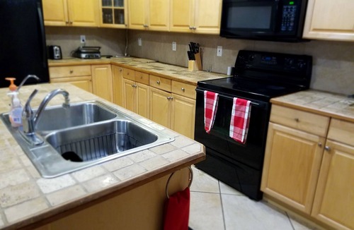 Okeechobee House | Beautiful Vacation Home Across from Lake Okeechobee