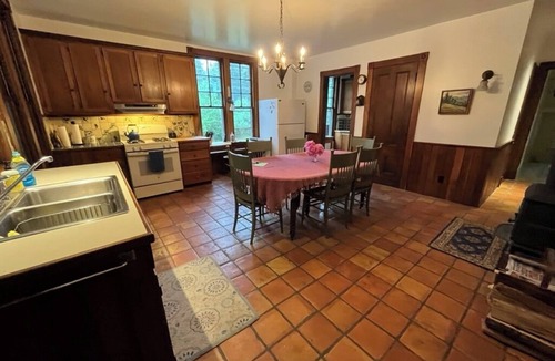 Bernard House | Beautiful Victorian Home with Private Beach