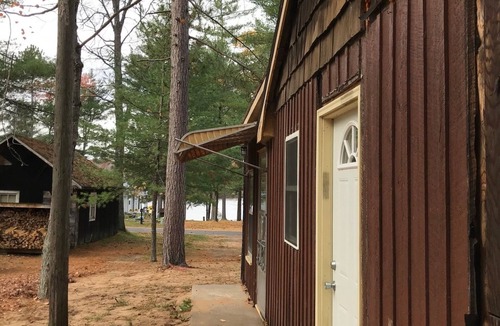 Crivitz Cabin | Beautiful Views waking up by Crooked Lake