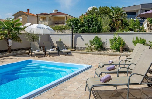 Skrbcici House | Beautiful villa for 10 guests with A/C, WIFI, private pool, TV and terrace