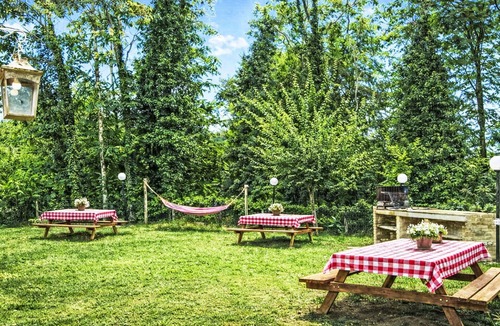 Montelovesco Villa | Beautiful villa for 5 people with WIFI, pool, TV and pets allowed