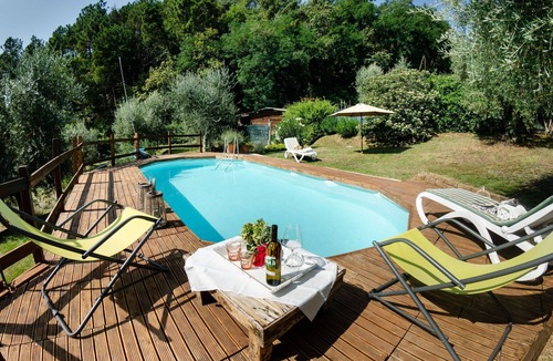 Massa e Cozzile Villa | Beautiful villa for 5 guests with WIFI, private pool, TV, veranda and pets allowed