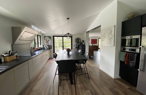 Noisy-le-Roi House | Beautiful Villa with swimming pool close to Paris and Versailles