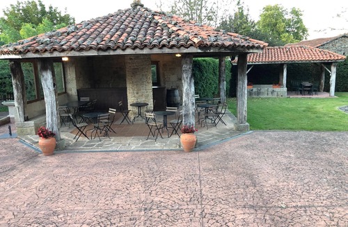 Chantada Villa | Beautiful Villa with garden and fireplace 10 minutes from the Ribeira Sacra