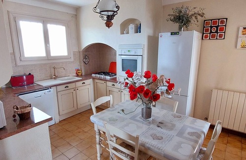 Tanneron House | Beautiful villa, with swimming pool not overlooked, for rent in a green setting