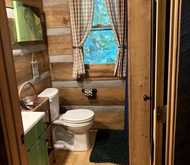 Elkin House | Beautiful Waterfront Cabin with Hot Tub near Winston-Salem, North Carolina