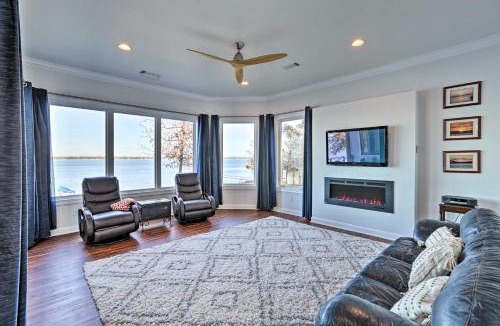 Shorterville House | Beautiful Waterfront Getaway w/Dock!