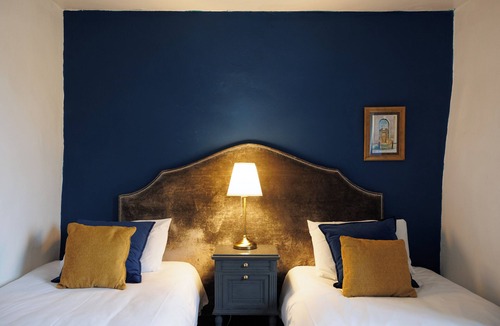 Upton Cheyney Other | Beautifully Modernised Farmhouse w/2 Hot Tubs & Annex, Games Room, Sleeps 26