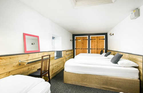 Upton Cheyney Other | Beautifully Modernised Farmhouse w/2 Hot Tubs & Annex, Games Room, Sleeps 26