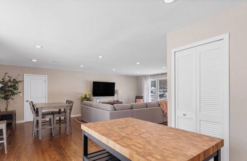 Fox Valley House | Beautifully Rehabbed 3 Bedroom Home - ALL NEW!