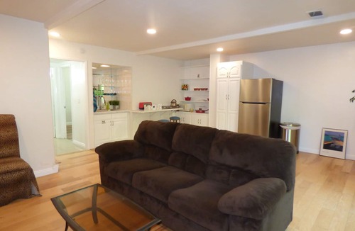 Agoura Hills House | Beautifully remodeled, Furnished, 4 Bedrooms and 3 Bathrooms,