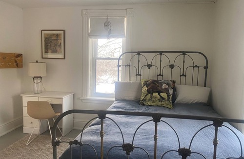 Grey Highlands House | Beautifully restored Farmhouse on 64 acres+