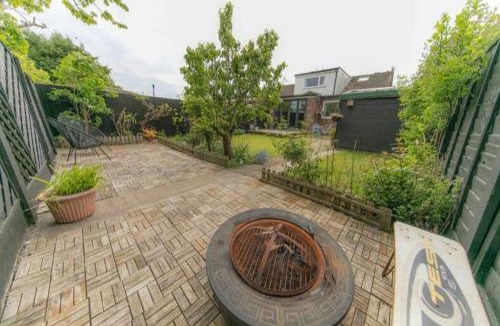 Poulton-le-Fylde House | Beautifully styled Home with Garden