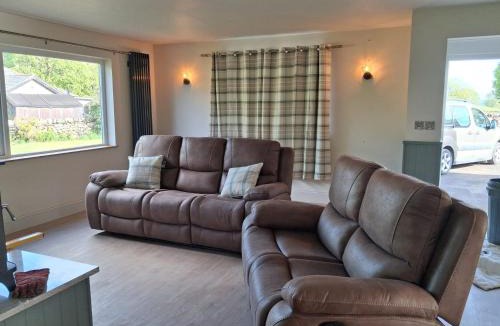 Settle House | Beckdale