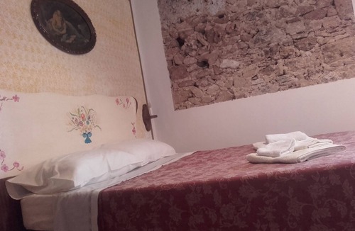 Custonaci Bed & Breakfast | Bed and breakfast Baglio Trinacria - Apollo Room