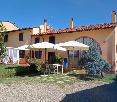 Cascina Bed & Breakfast | Bed and breakfast Casa Formica
