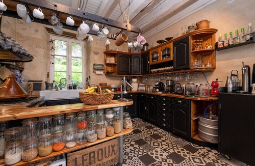Hennebont Bed & Breakfast | Bed and Breakfast 'Chambre d'hôte' with Private Terrace, River view, Private Garden and Wi-Fi