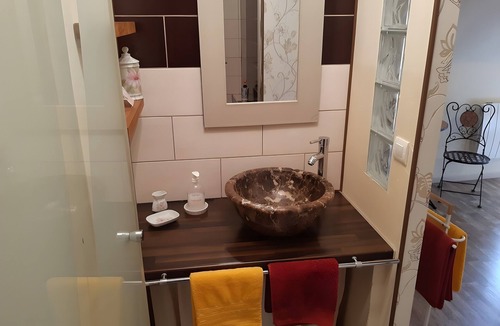 Igornay Bed & Breakfast | Bed and Breakfast 'Escargot De Bourgogne' with Shared Pool, Shared Terrace and Wi-Fi