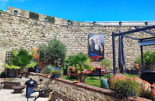 Guingamp House | Bed and breakfast Les Carmélites - La Voyage