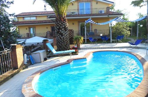 Corropoli Bed & Breakfast | Bed and Breakfast Villa Algi