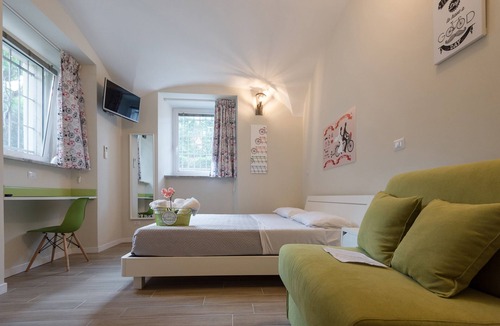 Quartiere XV Della Vittoria House | Bed&BikeRome Rooms