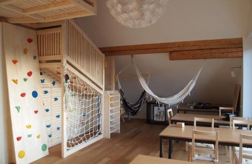 Krize Bed & Breakfast | Bed & Breakfast Base Camp