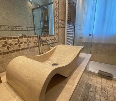 Castel Maggiore Bed & Breakfast | Bed & Breakfast Case Osti