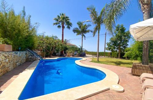 Canillas de Albaida Bed & Breakfast | Bed & Breakfast Casa del Palta