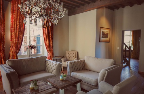Gierle Bed & Breakfast | Bed & breakfast in a historical building and location, center of Gierle