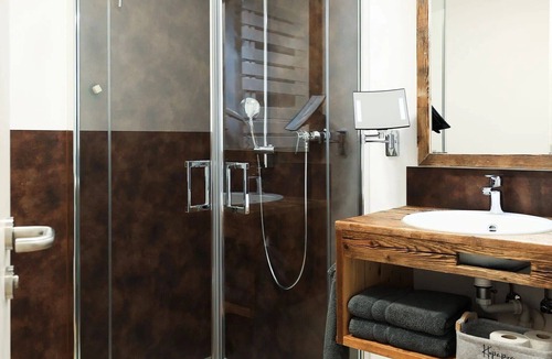 Essing Bed & Breakfast | Bed & Breakfast room "Vika" - for 4 persons in Essing
