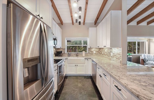 Boynton Beach Bed & Breakfast | Bed Breakfast w/Coldplunge, Sauna and Heated Pool