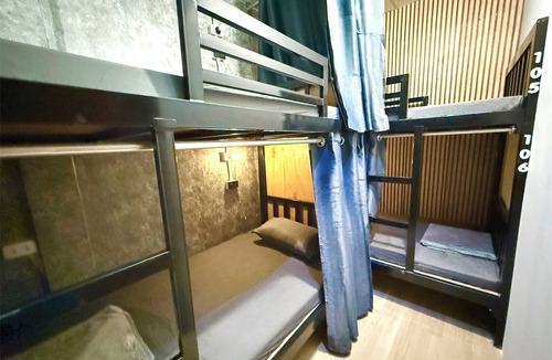 Banglamphu Hostel | Bed Space Hostel