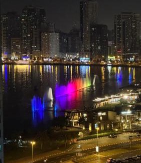 Sharjah Hostel | Bed space in Luxury hostel - سرير مفردفي شقة فندقية