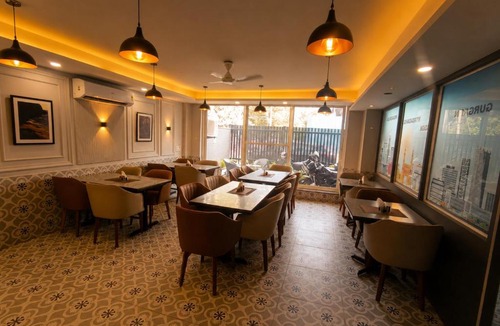 Sector 39 Apartment | BedChambers Luxurious Aparthotel Near Medicity