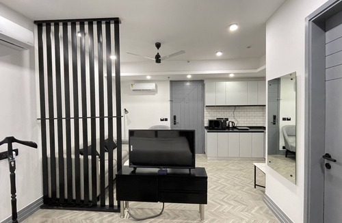 Sarhol Apartment | Bedchambers Serviced Apartments, MG ROAD