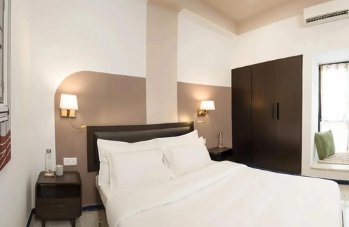 South City I Apartment | Bedchambers Suite Near Sector 29